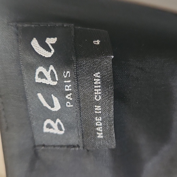 BCBG COCKTAIL DRESS - Picture 5 of 6